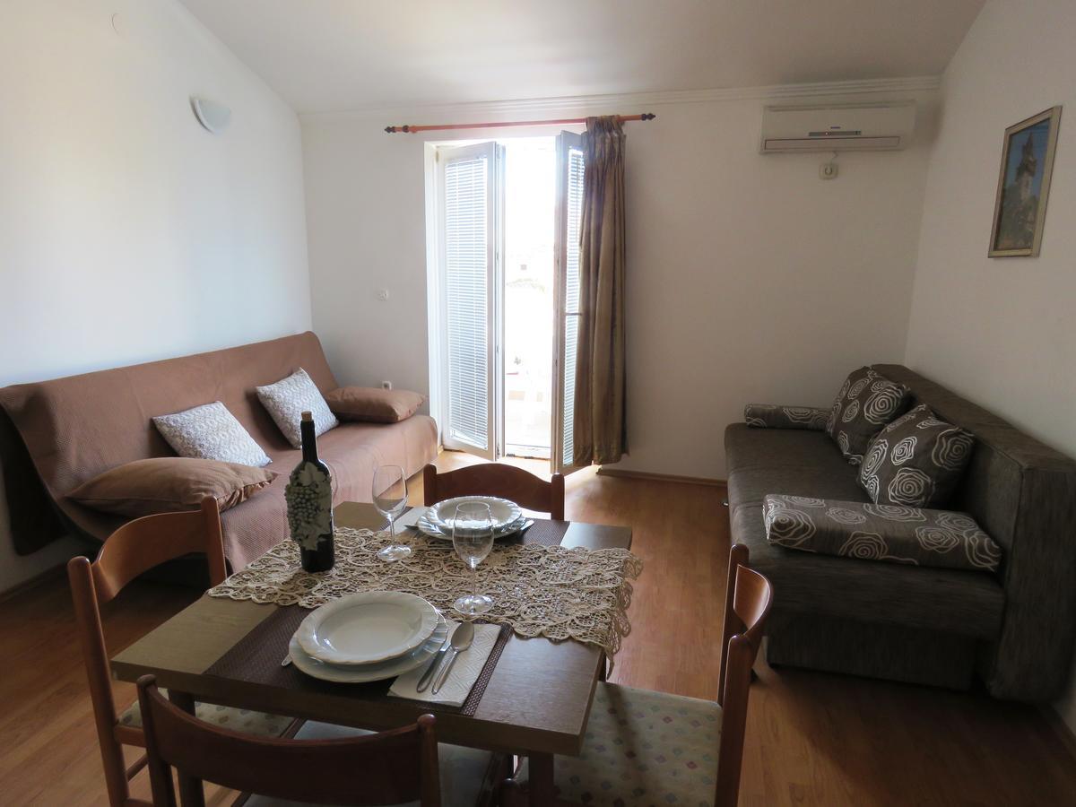 Apartments Palma Novalja Pokoj fotografie